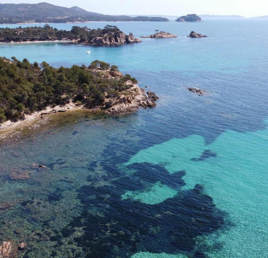 Appartement les pieds dans l'eau La Londe-les-Maures Extérieur photo